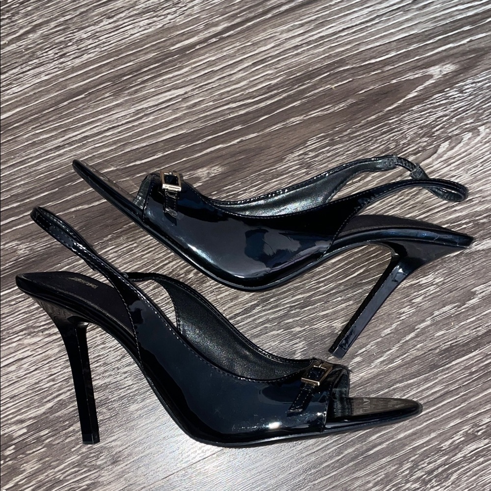 Patent-effect heeled sandals - Picture 7 of 7